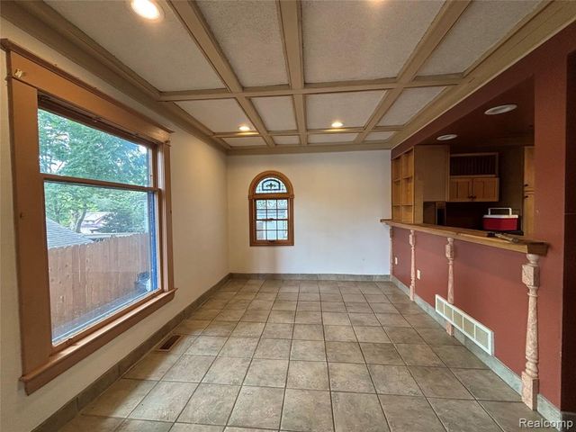 409 King Street, Ionia, MI 48846