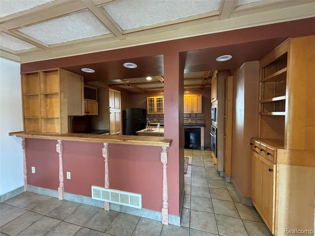 409 King Street, Ionia, MI 48846