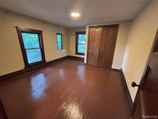 409 King Street, Ionia, MI 48846