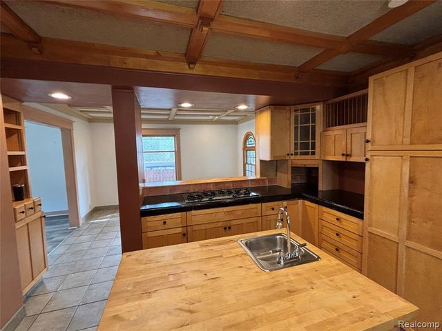 409 King Street, Ionia, MI 48846
