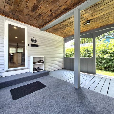 20 Bay Street, Claremont, NH 03743