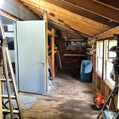 20 Bay Street, Claremont, NH 03743