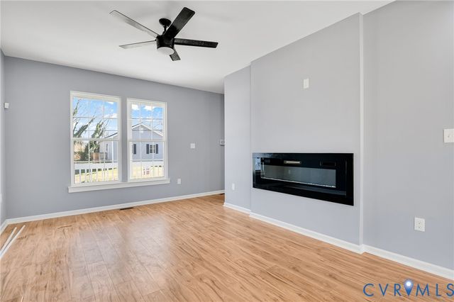 425 BYRNE St, Petersburg, VA 23803