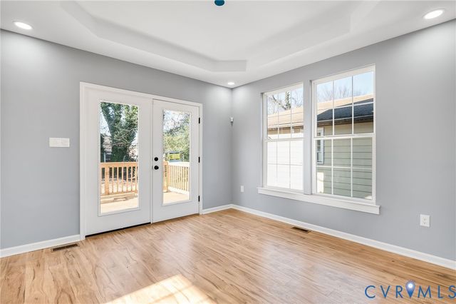 425 BYRNE St, Petersburg, VA 23803