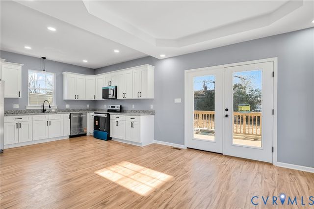 425 BYRNE St, Petersburg, VA 23803