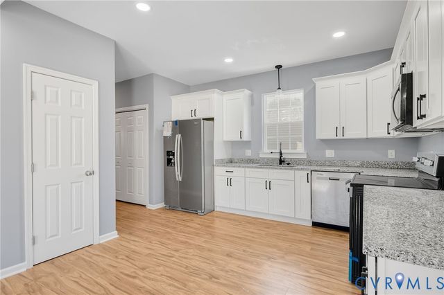 425 BYRNE St, Petersburg, VA 23803