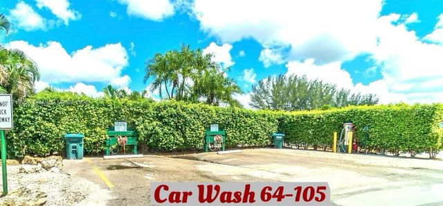 300 S Hollybrook Dr 105, Pembroke Pines, FL 33025