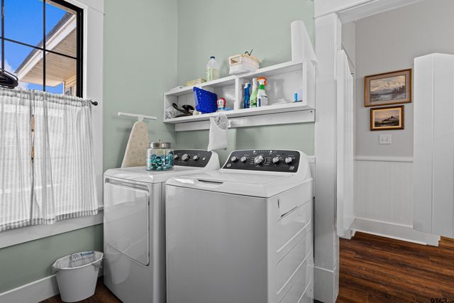 217 N Montgomery St., Gilmer, TX 75644