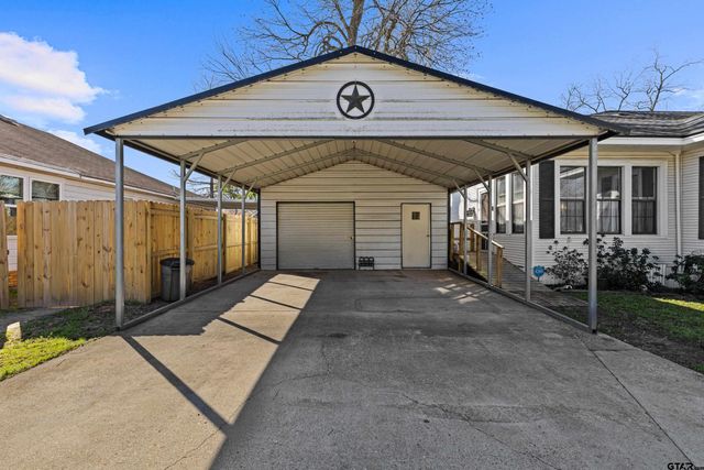 217 N Montgomery St., Gilmer, TX 75644