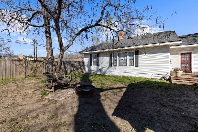 217 N Montgomery St., Gilmer, TX 75644