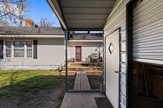 217 N Montgomery St., Gilmer, TX 75644