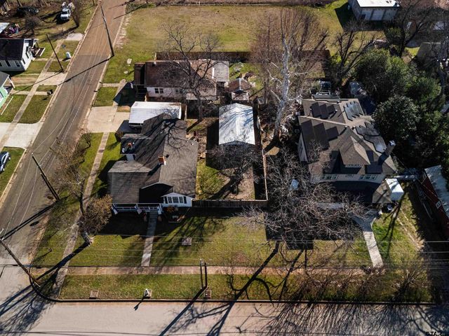 217 N Montgomery St., Gilmer, TX 75644