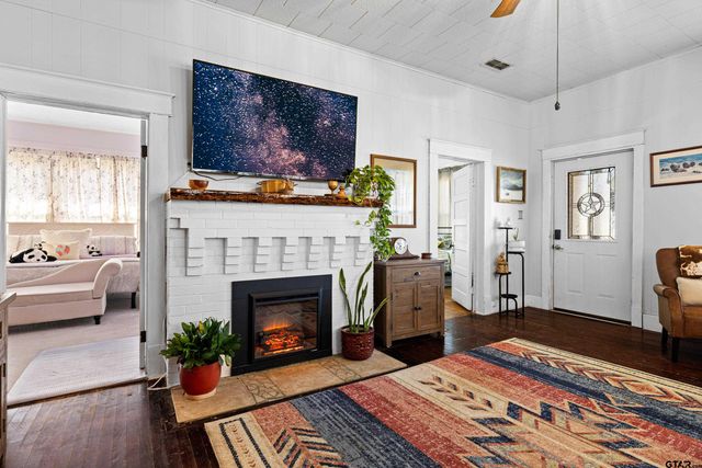 217 N Montgomery St., Gilmer, TX 75644