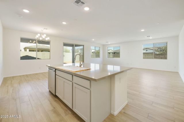 15662 W CHRISTY Drive, Surprise, AZ 85379