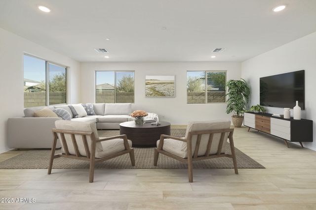 15662 W CHRISTY Drive, Surprise, AZ 85379