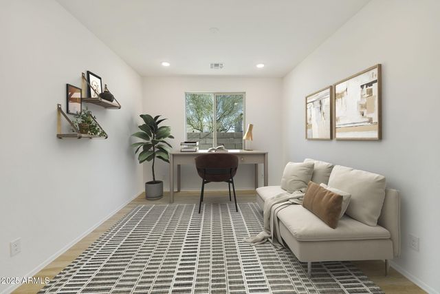 15662 W CHRISTY Drive, Surprise, AZ 85379