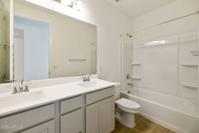 15662 W CHRISTY Drive, Surprise, AZ 85379