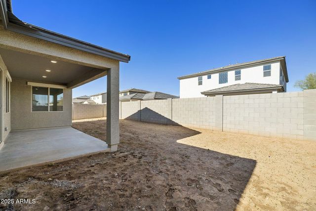 15662 W CHRISTY Drive, Surprise, AZ 85379