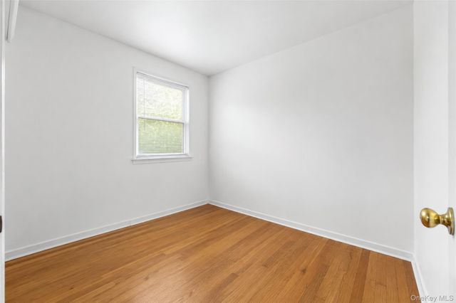 42-18 235 Street, Douglaston, NY 11363