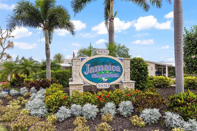 5830 MIDNIGHT PASS ROAD 29, Sarasota, FL 34242