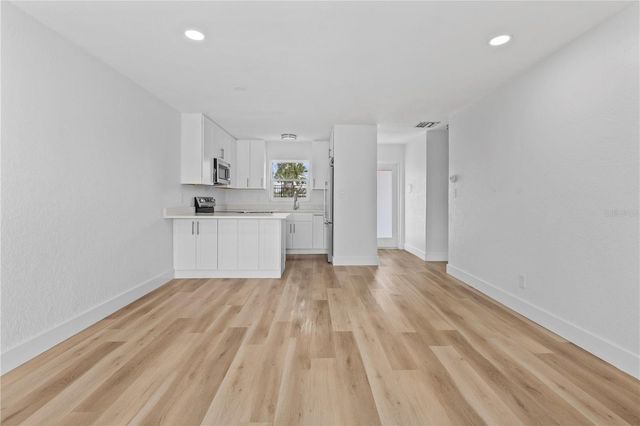 5830 MIDNIGHT PASS ROAD 29, Sarasota, FL 34242