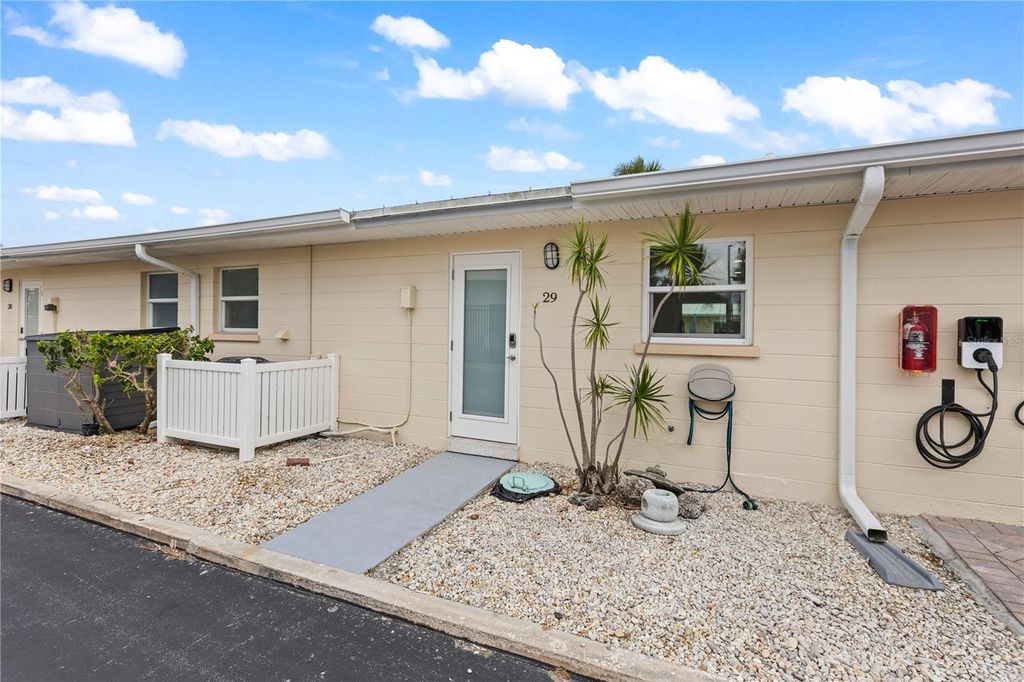 5830 MIDNIGHT PASS ROAD 29, Sarasota, FL 34242