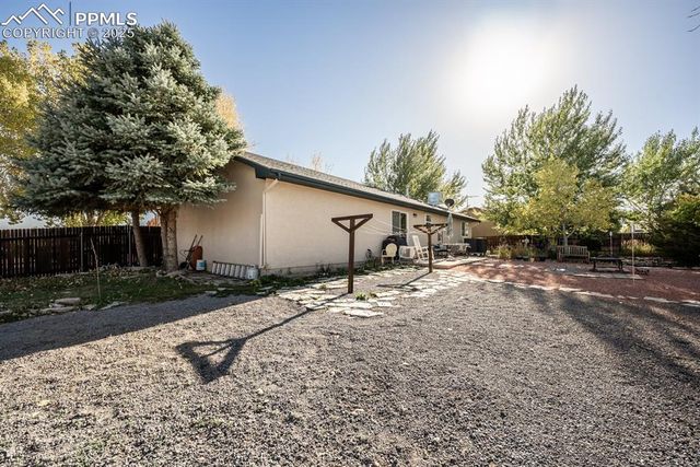 601 S Inca Drive, Pueblo West, CO 81007