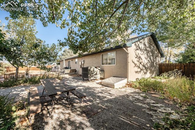 601 S Inca Drive, Pueblo West, CO 81007