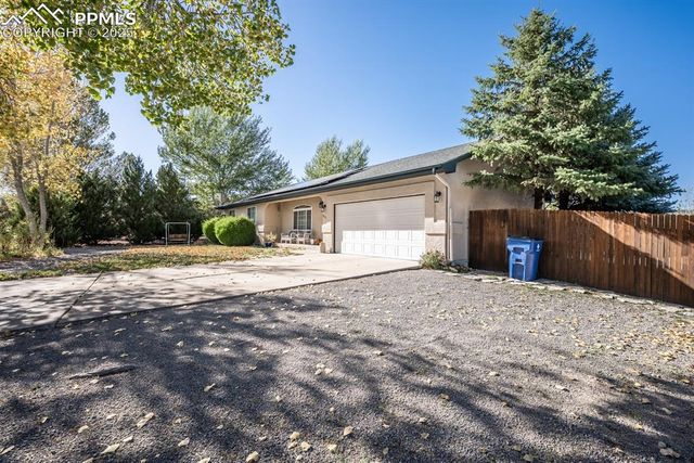 601 S Inca Drive, Pueblo West, CO 81007