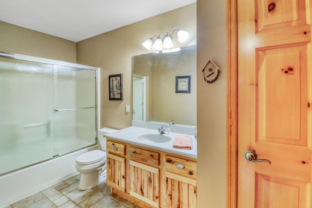 32360 SW Pickerel Lake Road, Detroit Lakes, MN 56501