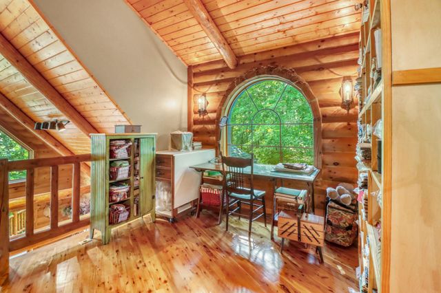 32360 SW Pickerel Lake Road, Detroit Lakes, MN 56501