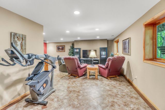 32360 SW Pickerel Lake Road, Detroit Lakes, MN 56501