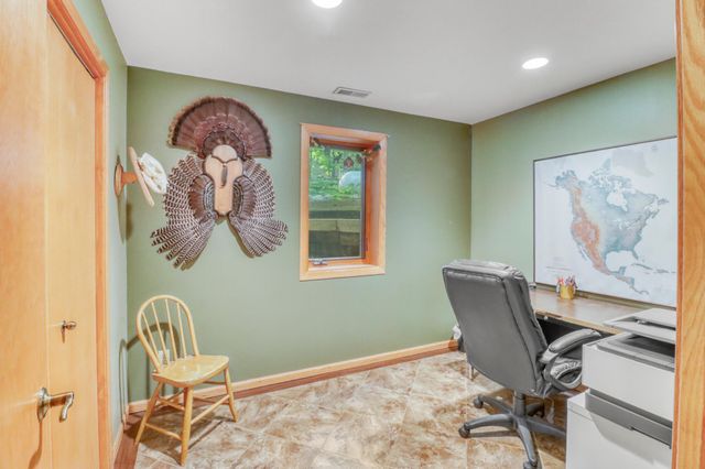 32360 SW Pickerel Lake Road, Detroit Lakes, MN 56501