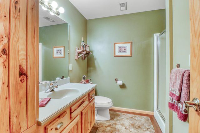 32360 SW Pickerel Lake Road, Detroit Lakes, MN 56501