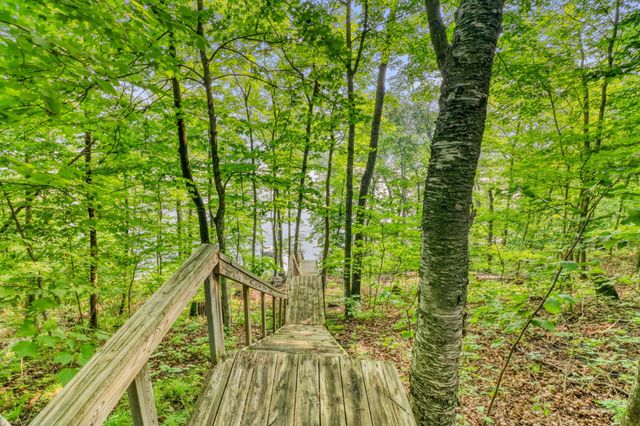 32360 SW Pickerel Lake Road, Detroit Lakes, MN 56501