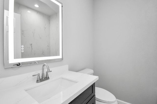 5941 Southlea Street, Houston, TX 77033