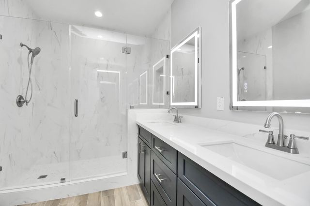 5941 Southlea Street, Houston, TX 77033