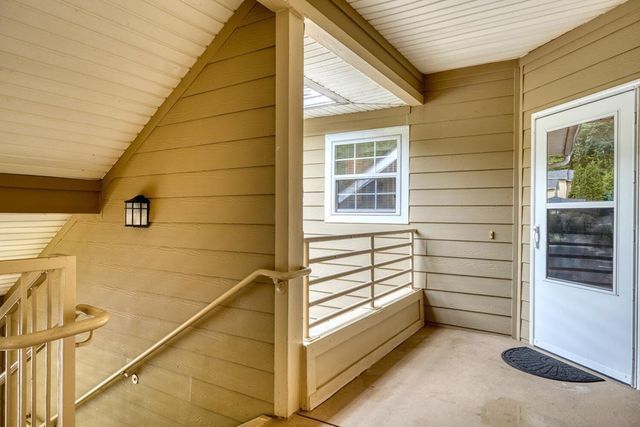 92 Glen Eagle Ct B301, Clayton, GA 30525