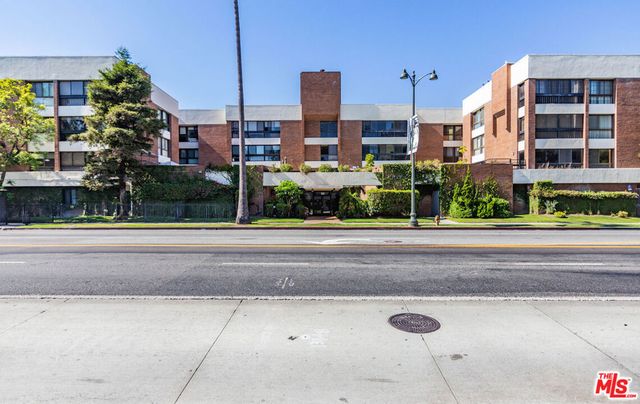 4477 Wilshire Boulevard 312, Los Angeles, CA 90010