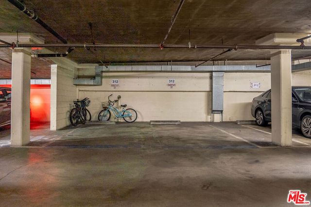 4477 Wilshire Boulevard 312, Los Angeles, CA 90010