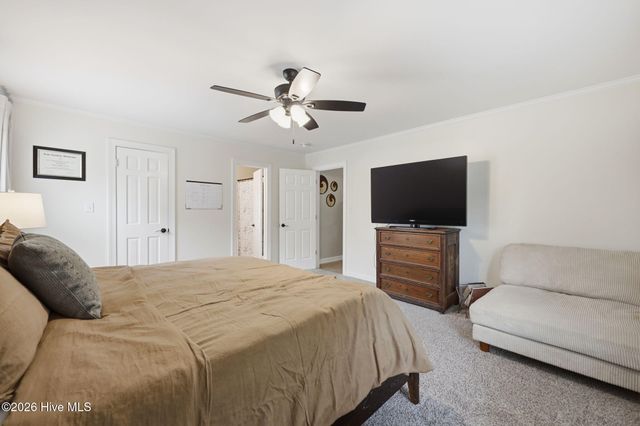 208 Avalon Lane, Greenville, NC 27858