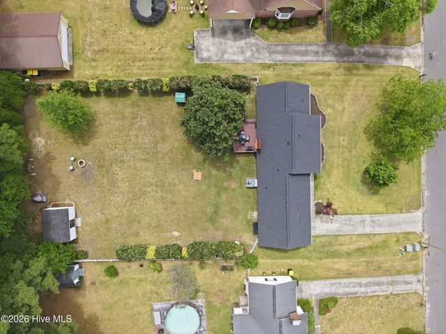 208 Avalon Lane, Greenville, NC 27858