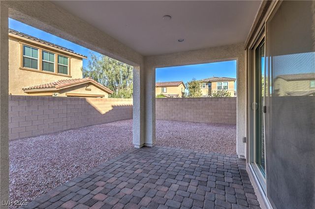 10260 Bark Pine Court, Las Vegas, NV 89166