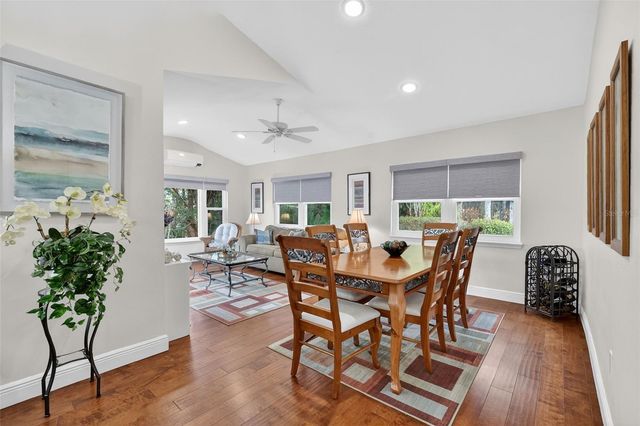 1863 COUNTRY CLUB BOULEVARD, Mount Dora, FL 32757