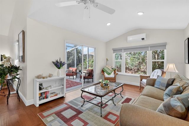 1863 COUNTRY CLUB BOULEVARD, Mount Dora, FL 32757