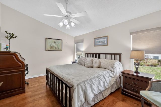 1863 COUNTRY CLUB BOULEVARD, Mount Dora, FL 32757