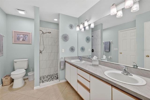 1863 COUNTRY CLUB BOULEVARD, Mount Dora, FL 32757