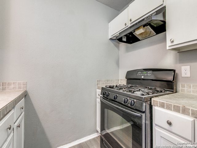 5830 Castle Yard, San Antonio, TX 78218