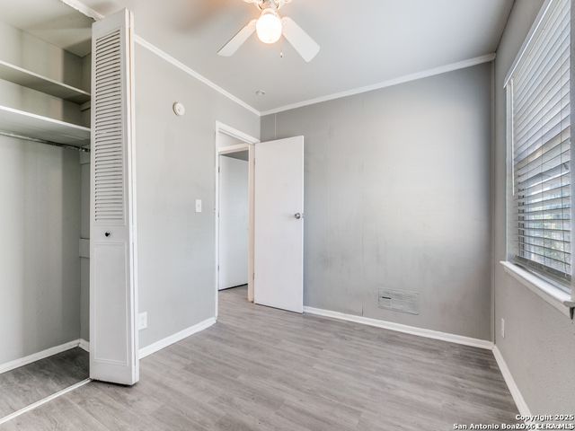 5830 Castle Yard, San Antonio, TX 78218