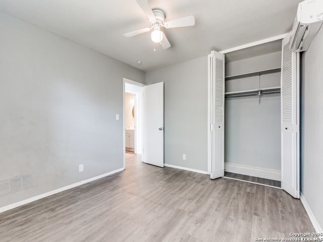 5830 Castle Yard, San Antonio, TX 78218
